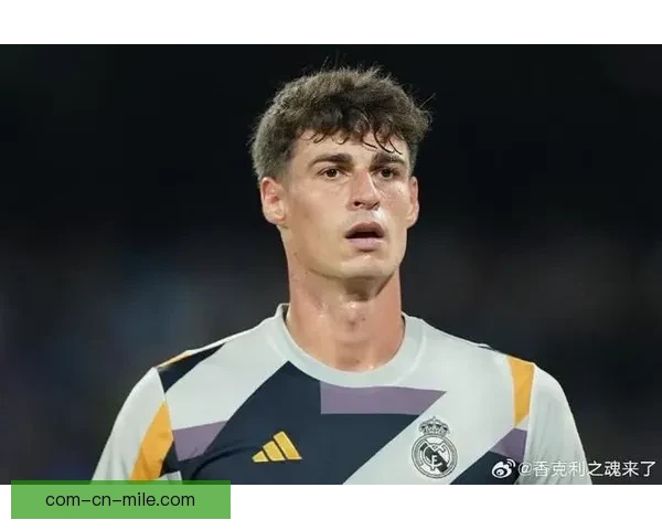 伯恩茅斯成功签下凯帕加强门将实力备战新赛季